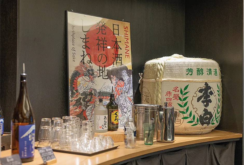 月山、李白、豊の秋、出雲富士など島根の地酒が並ぶ