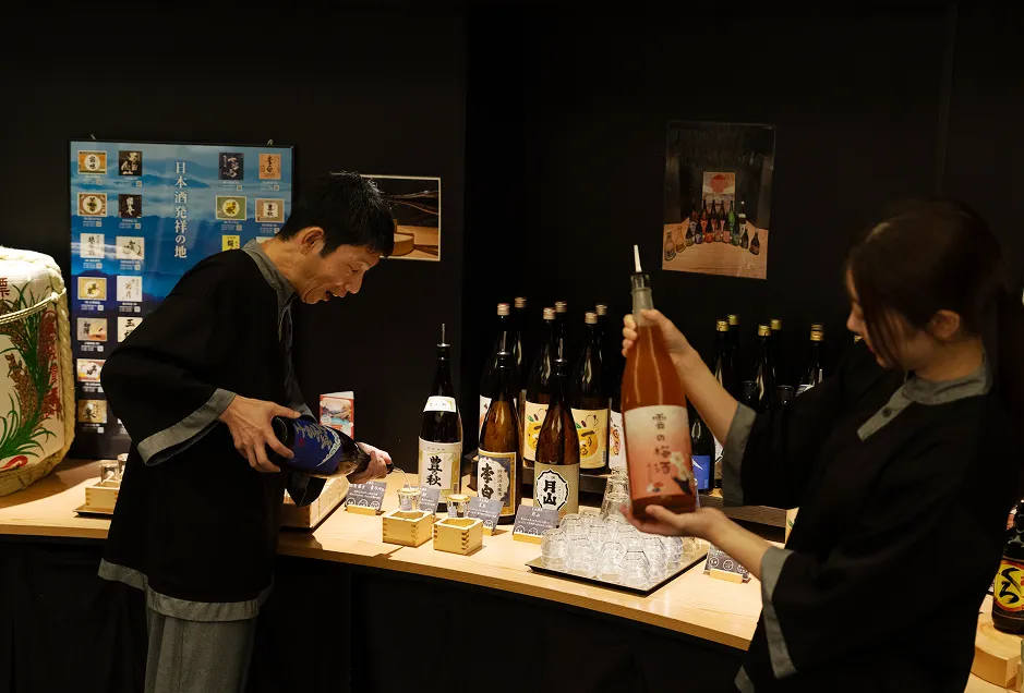 梅酒、日本酒、地酒などが楽しめるフリードリンク