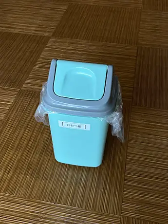 おむつ用ごみ箱