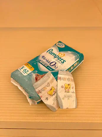 紙おむつ