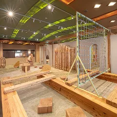 平均台・雲梯コーナー