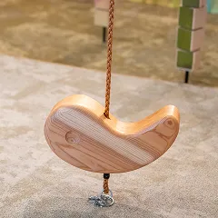 まがたまブランコ