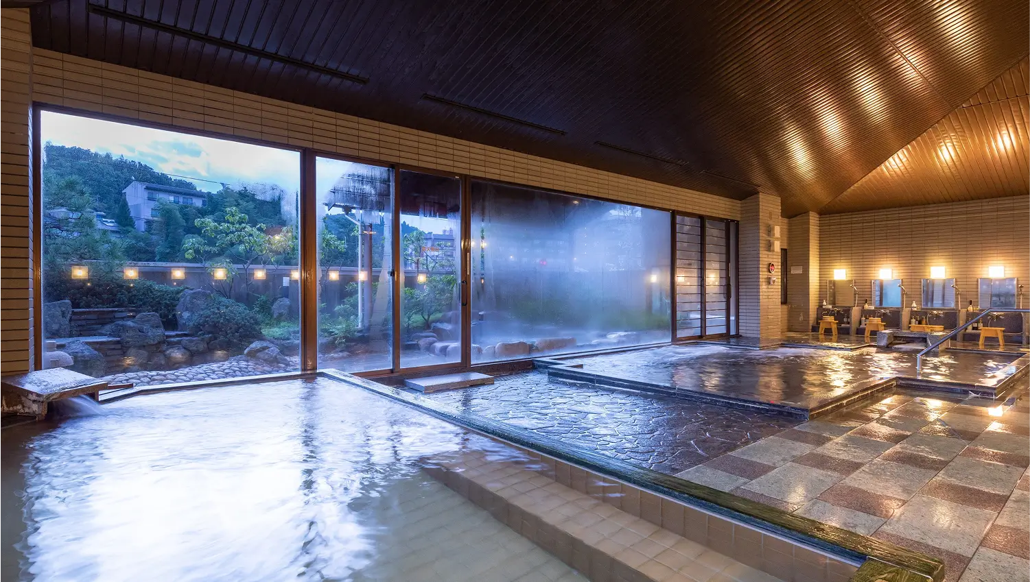 OQOQの温泉 男湯の内風呂