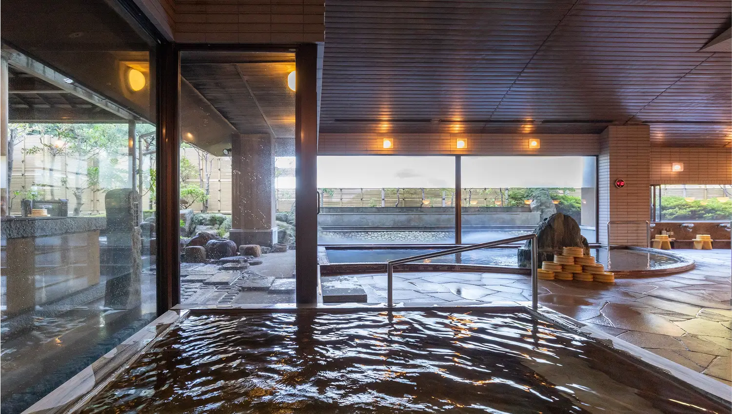 OQOQの温泉 女湯の内風呂