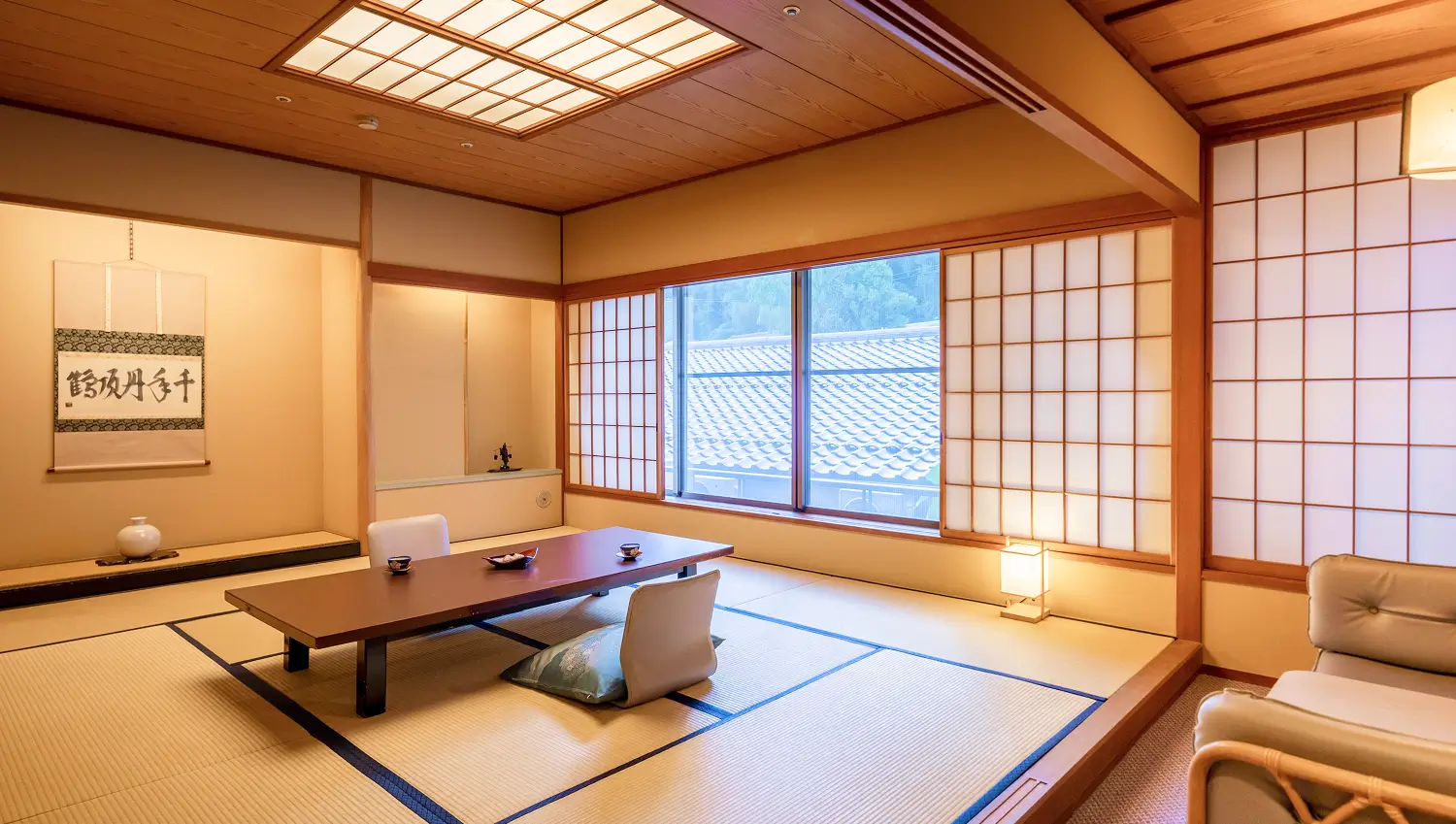 広々とした開放的なスタンダード和室